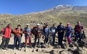 فتح قله دماوند توسط تیم کوهنوردی سازمان نظام مهندسی ساختمان استان قزوین