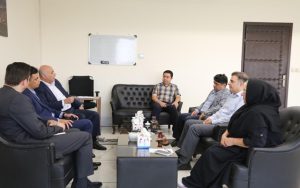 دیدار علیرضا معتمدنیا با سرپرست شعب بانک قرضالحسنه مهر ایران در استان